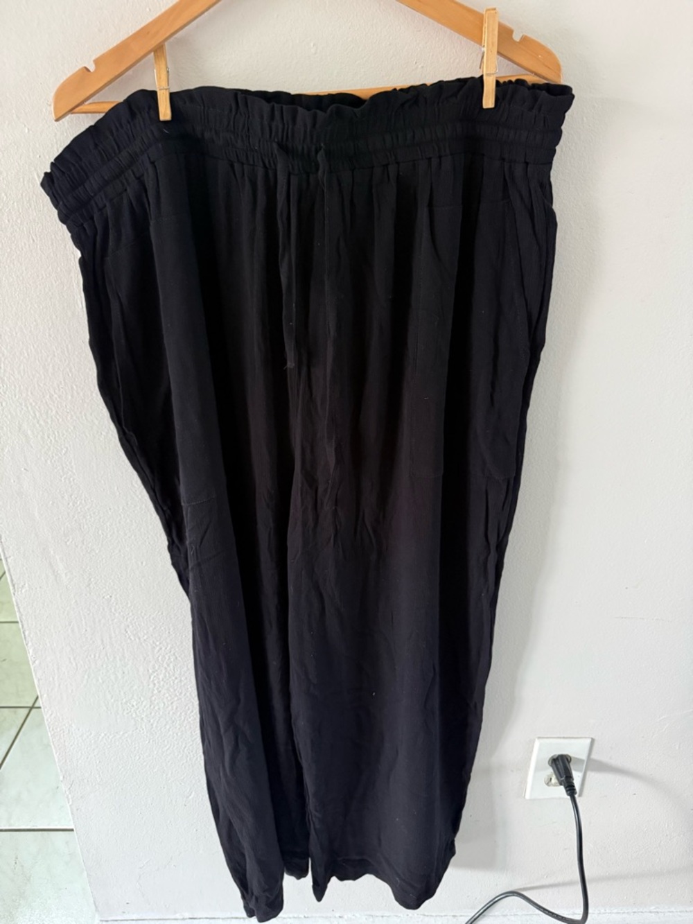 Wide-Leg Smocked Waist Pants — Black